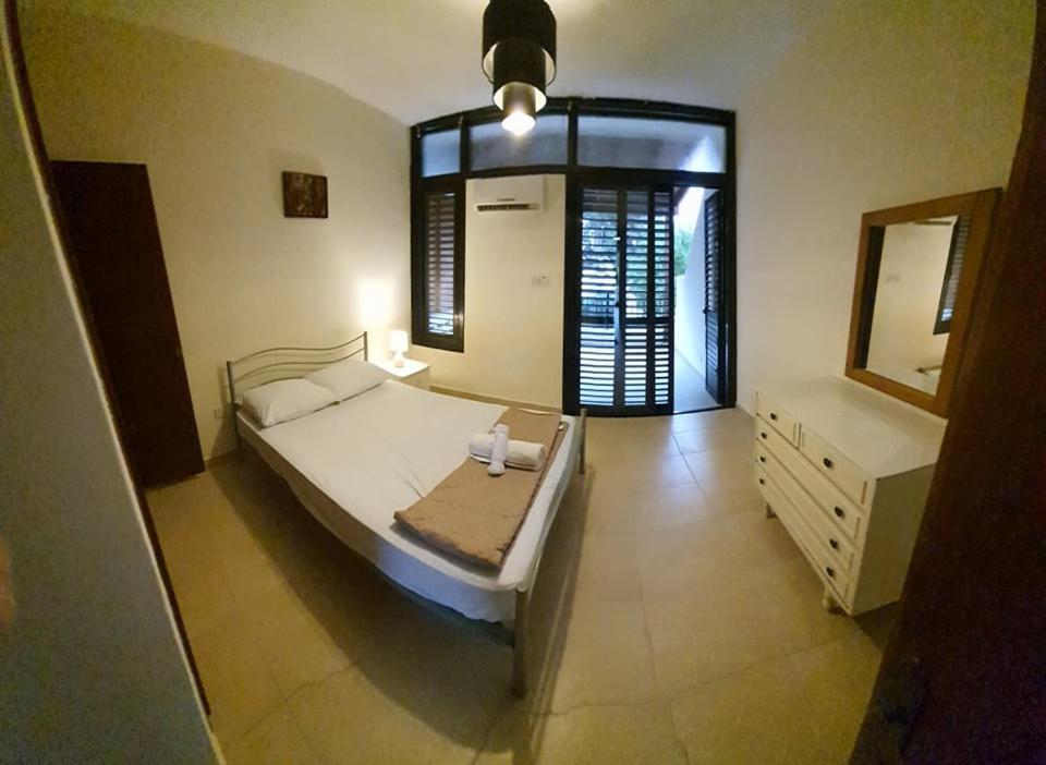 Lovely 2 Bedrooms In The Tourist Area In Paphos . מראה חיצוני תמונה