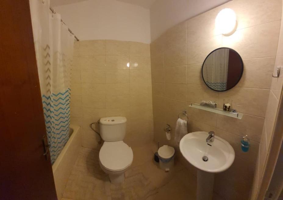 Lovely 2 Bedrooms In The Tourist Area In Paphos . מראה חיצוני תמונה
